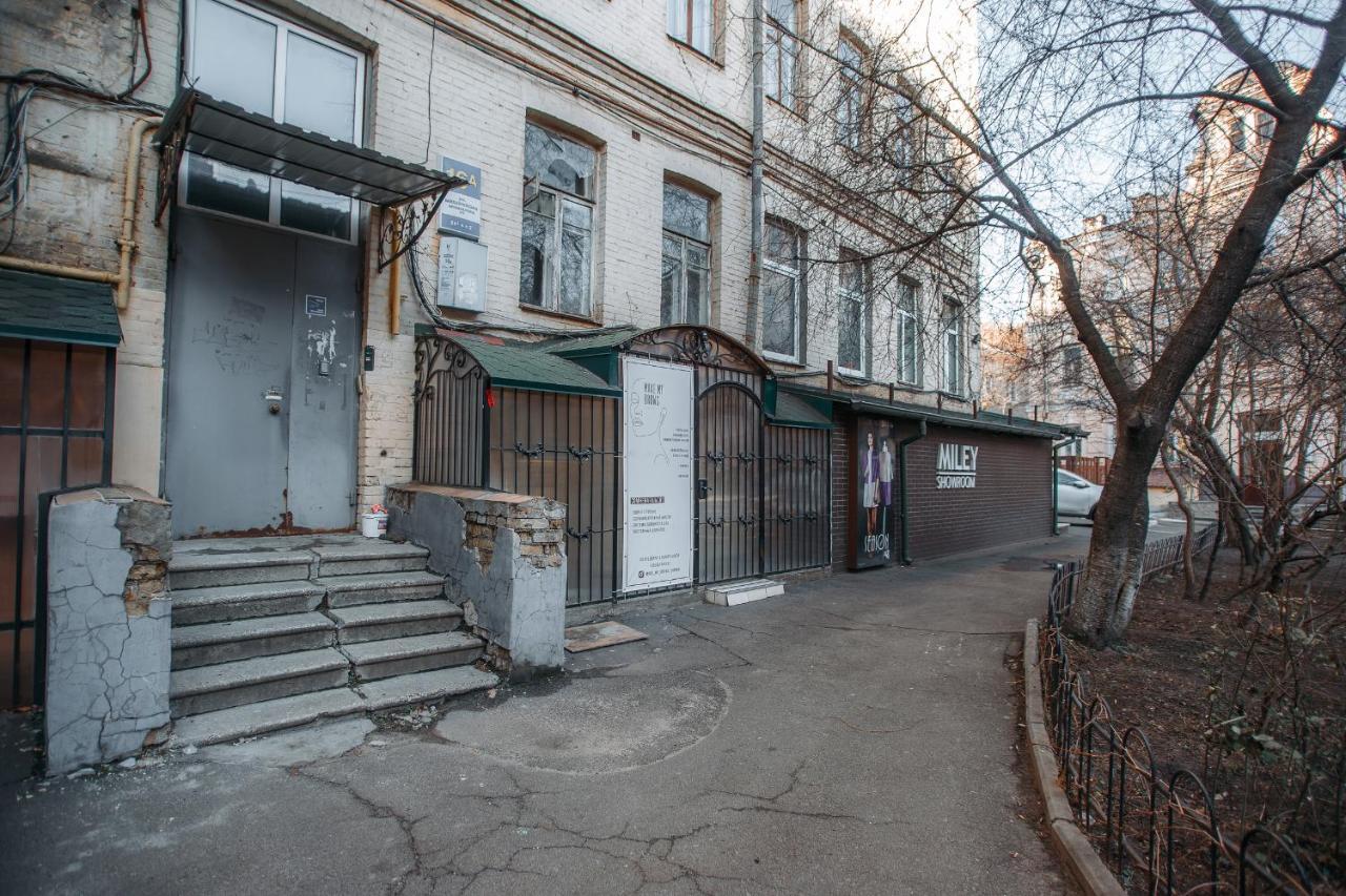 Затишна Квартира Біля Майдану Незалежності Kiev Dış mekan fotoğraf